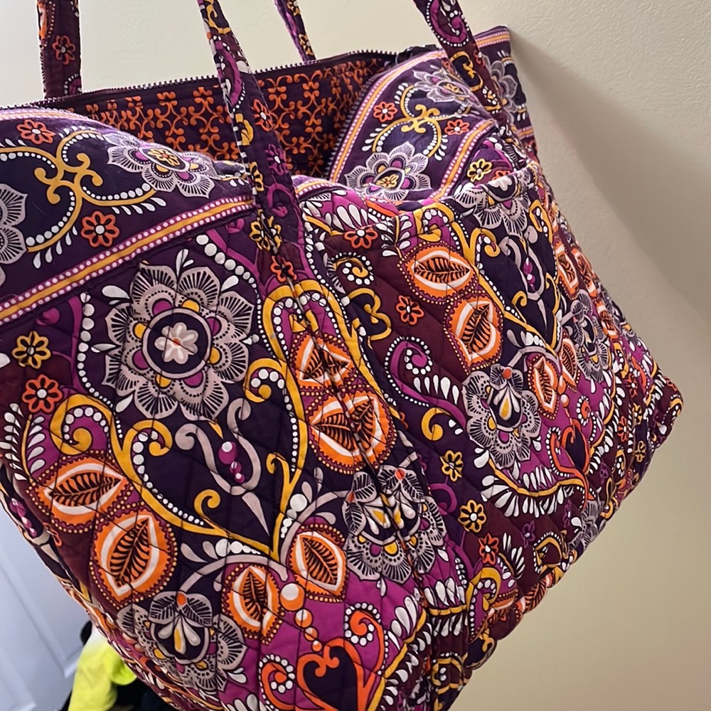 Vera Bradley duffle bag